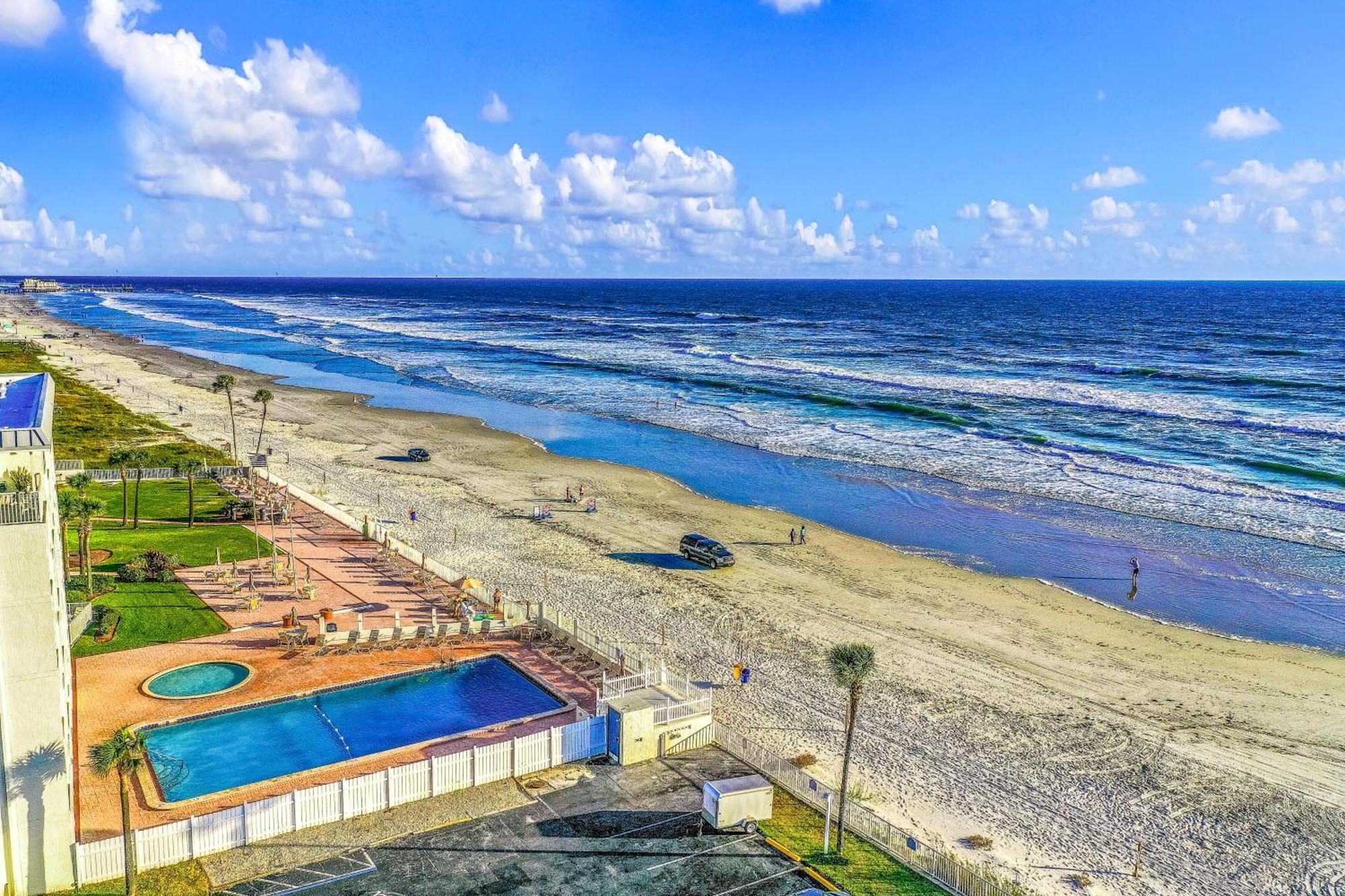 Ocean Jewel Condos Daytona Beach Room photo
